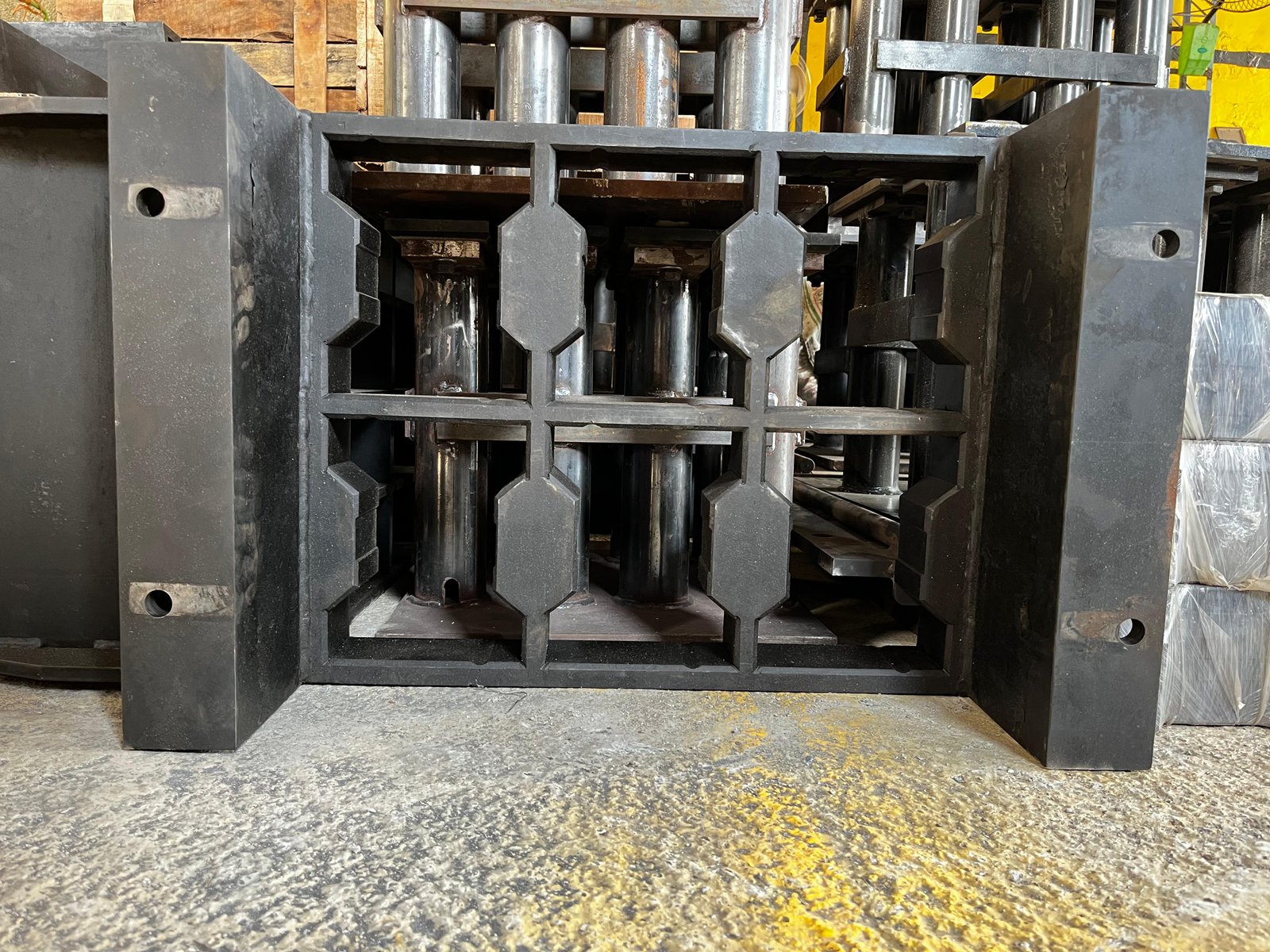 PBM 06 I SHAPE MOULD 80 MM